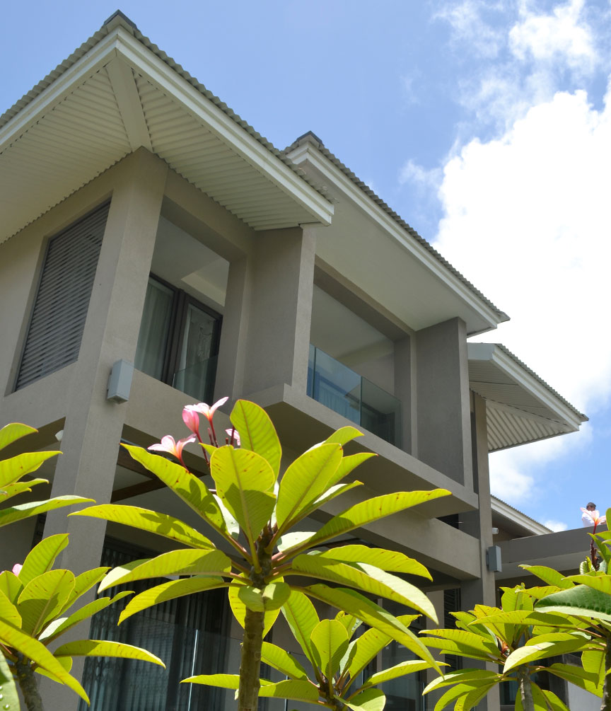 Residence-Mont-Piton2-Front-Pic-02